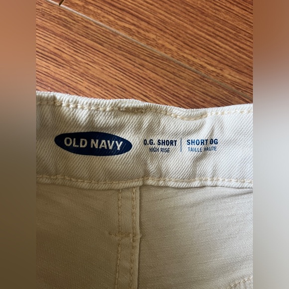 Old Navy High Rise OG Shorts - Picture 5 of 5